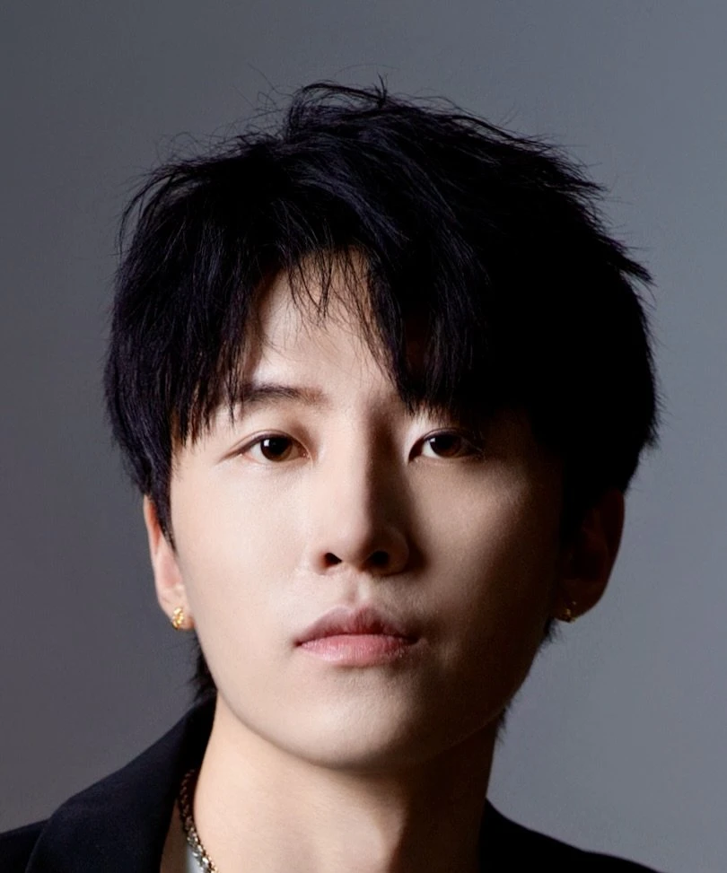 Liu Yi Long
