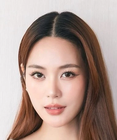Jenny Chayissara Wattananawin