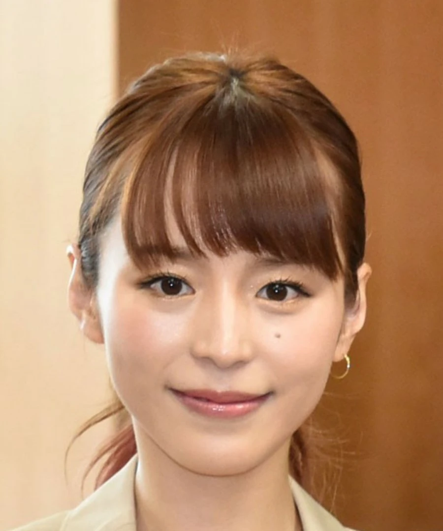 Hirano Aya