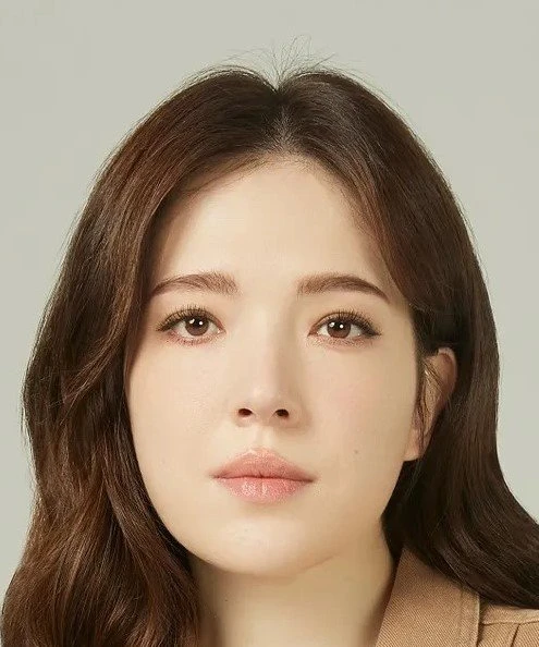 Tiffany Hsu