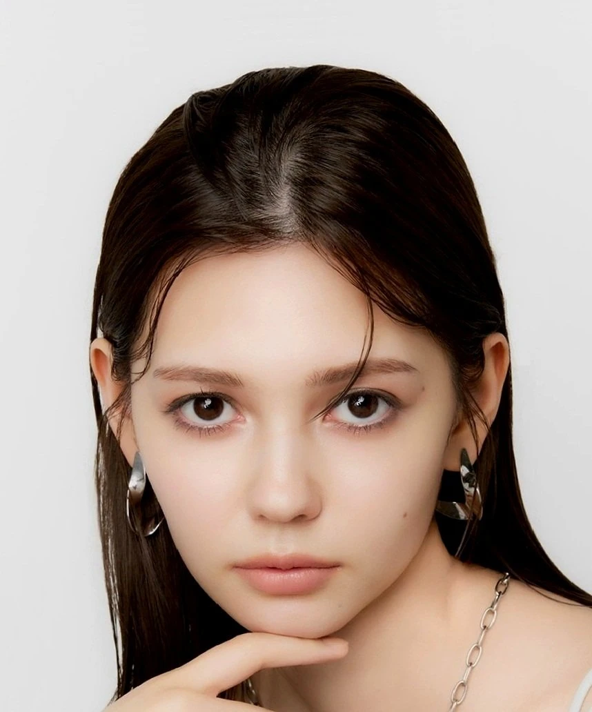 Murakami Erica