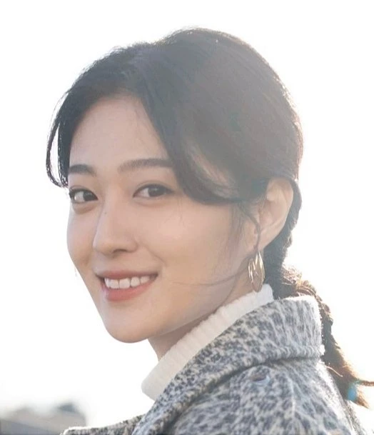 Yan Xin Cheng