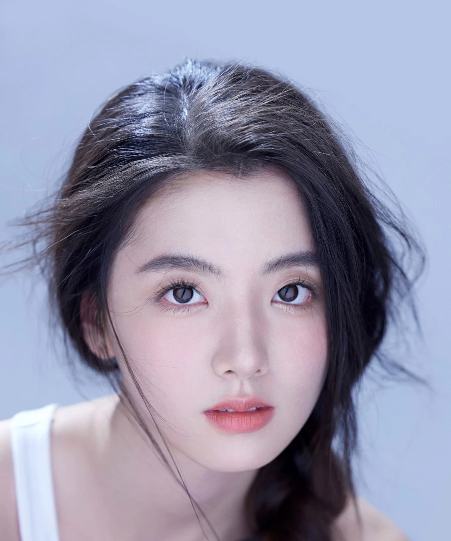 He Zi Yi