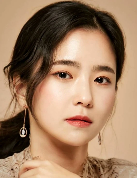 Song Da Kyung