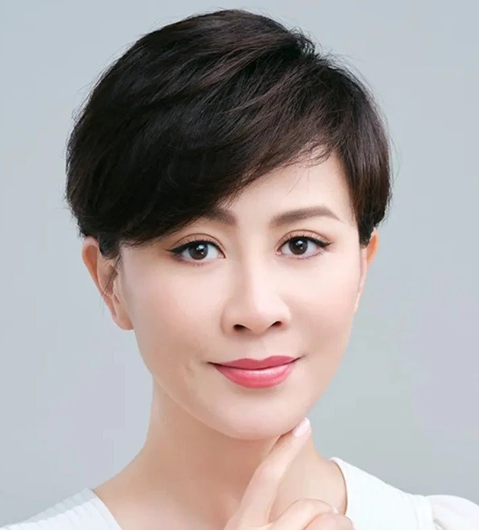 Carina Lau
